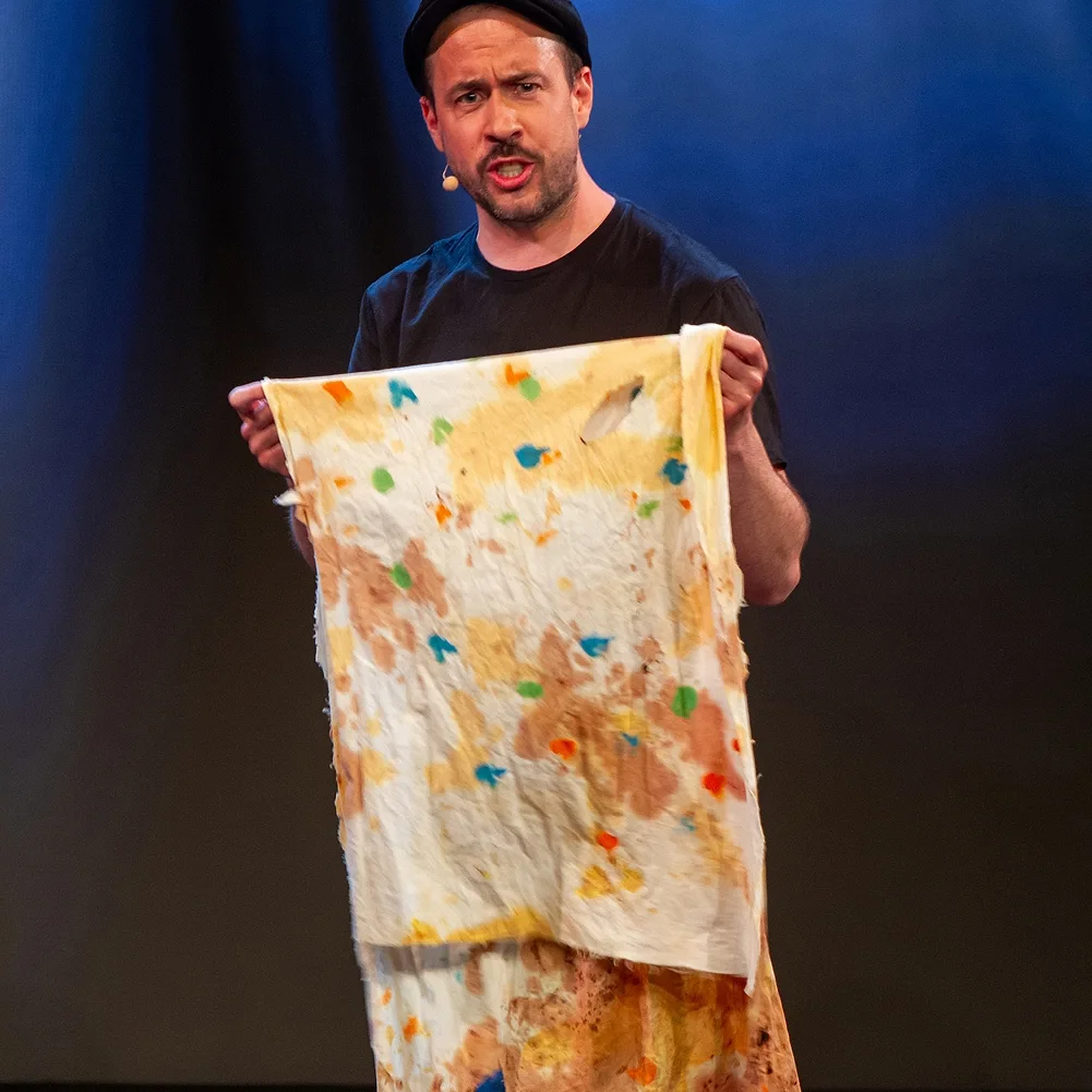 Klemens mit offenem Tuch